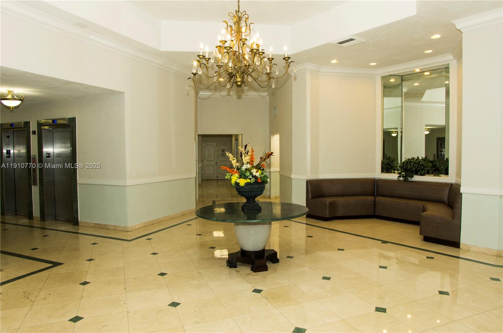 BUCKLEY TOWERS CONDO - Residential Lease