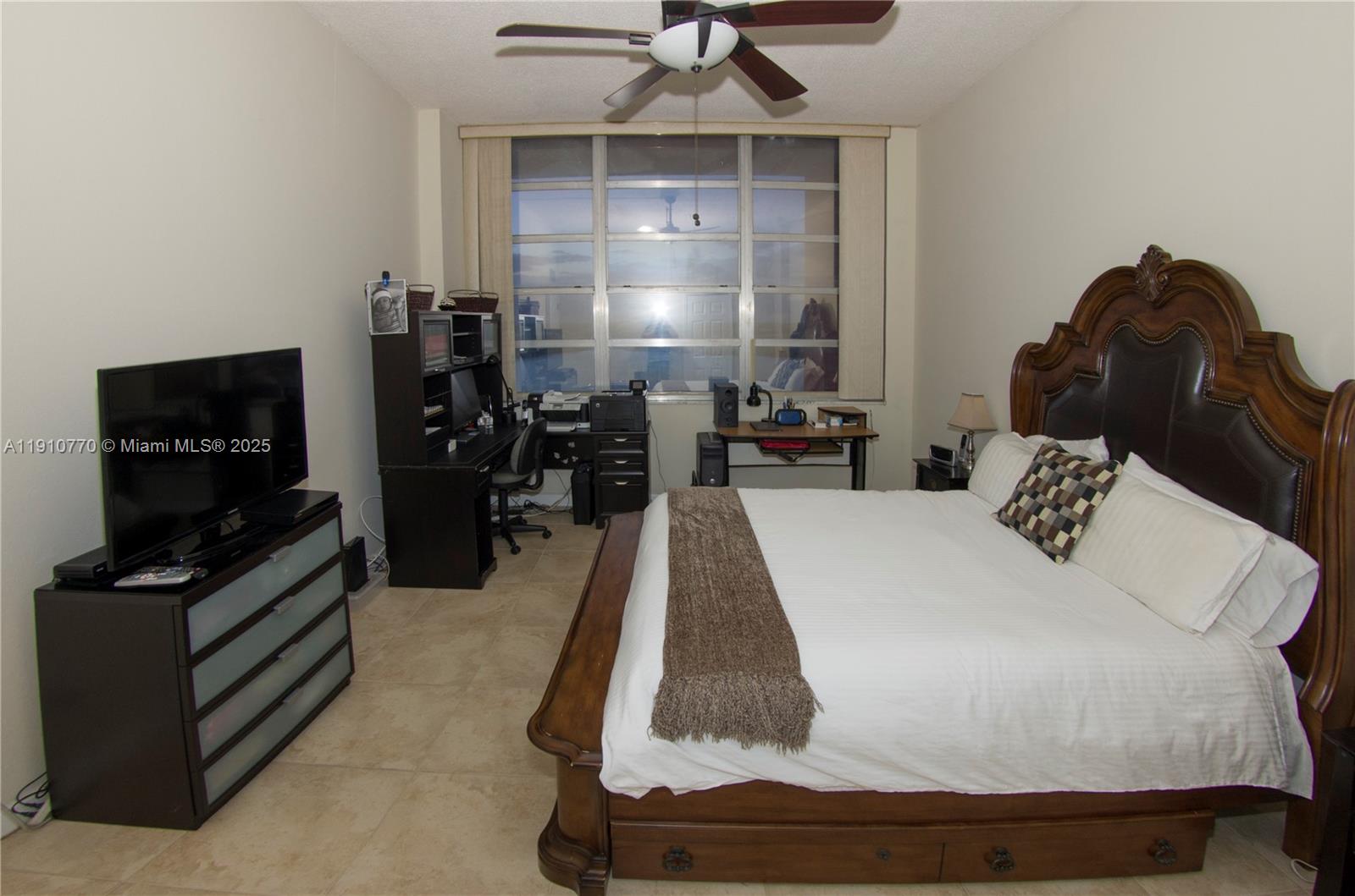 BUCKLEY TOWERS CONDO - Residential Lease