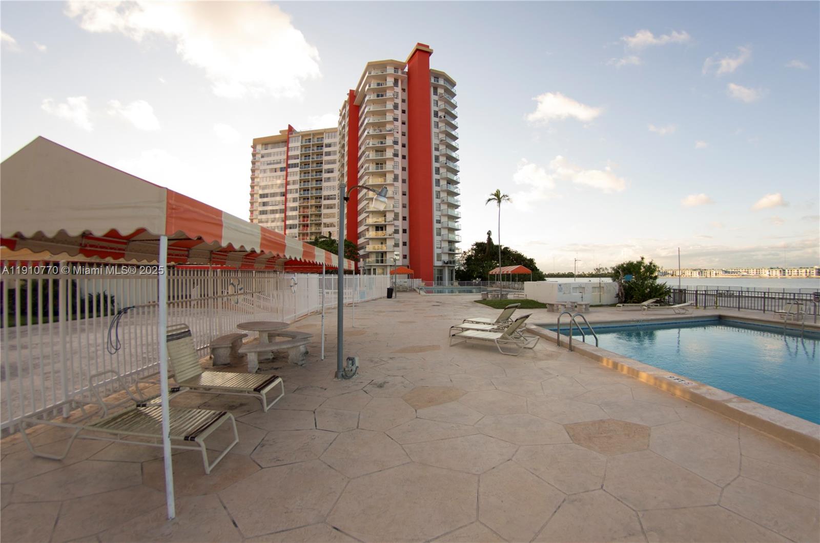 BUCKLEY TOWERS CONDO - Residential Lease