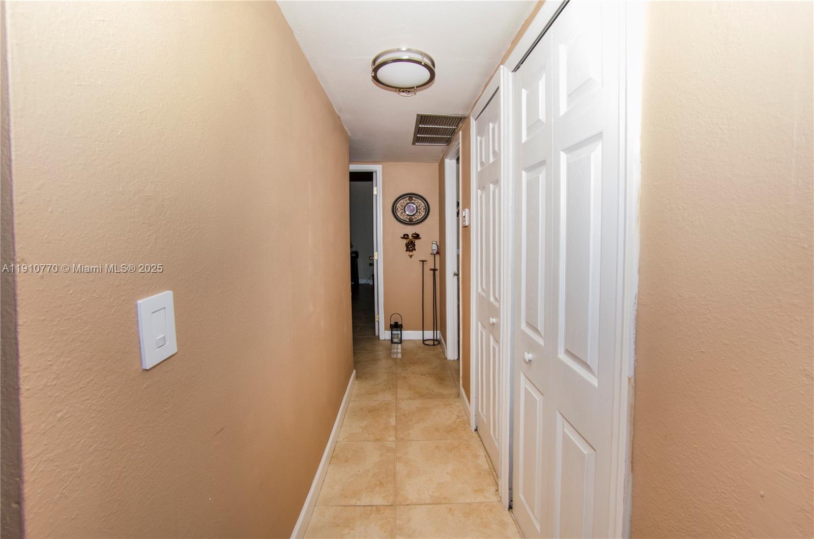 BUCKLEY TOWERS CONDO - Residential Lease