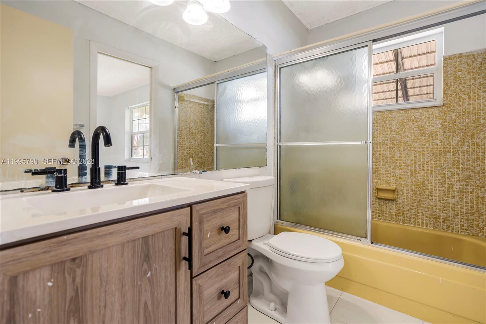 PALM BEACH LEISUREVILLE S - Residential Lease