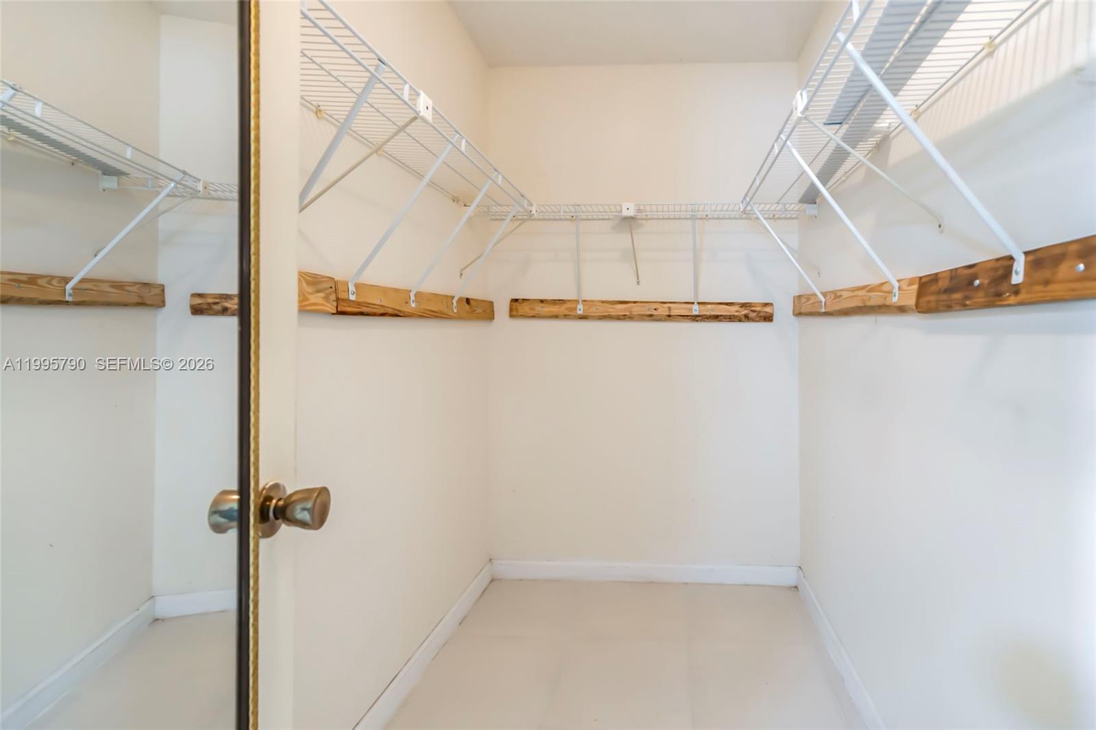 PALM BEACH LEISUREVILLE S - Residential Lease