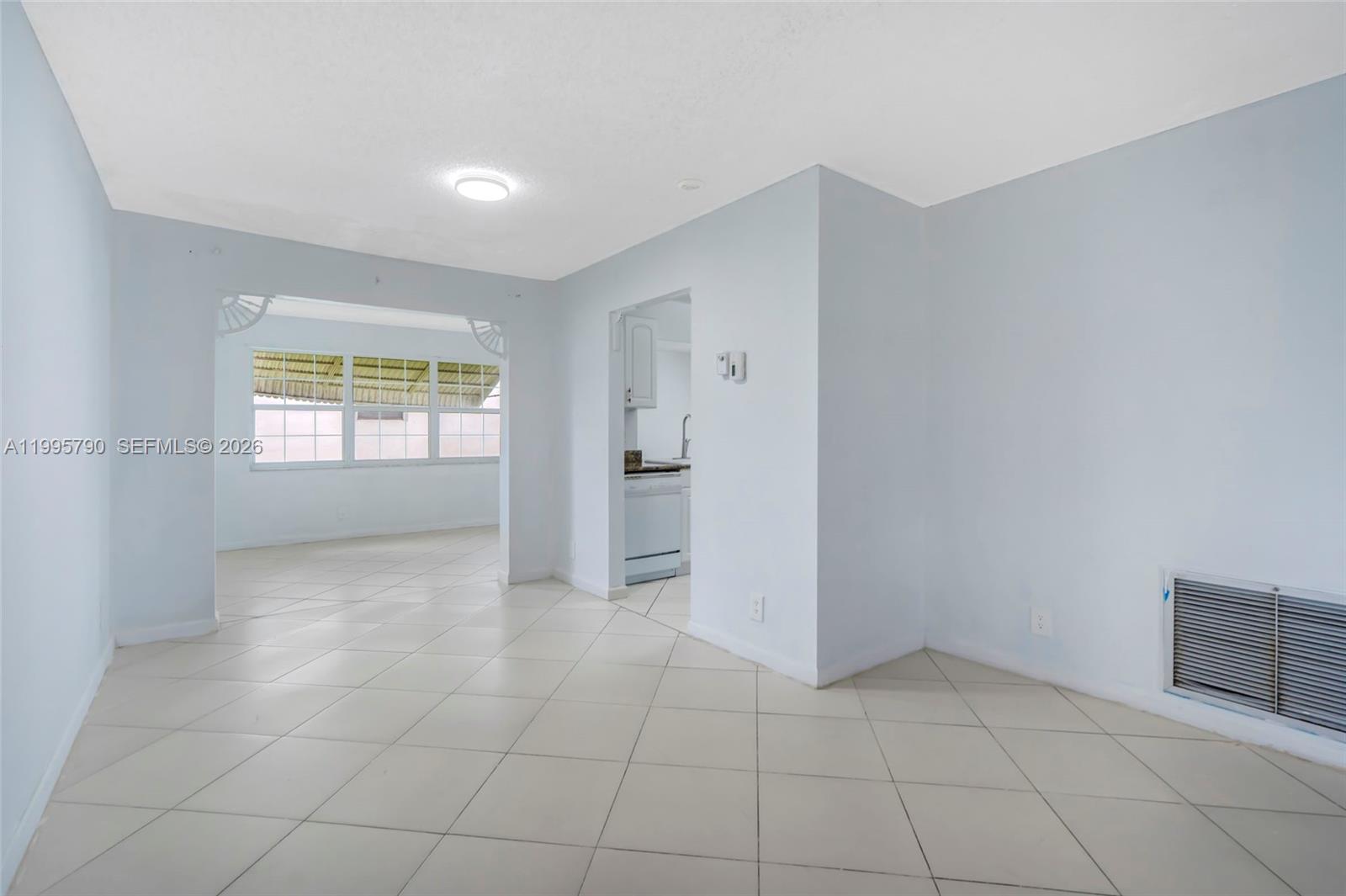 PALM BEACH LEISUREVILLE S - Residential Lease