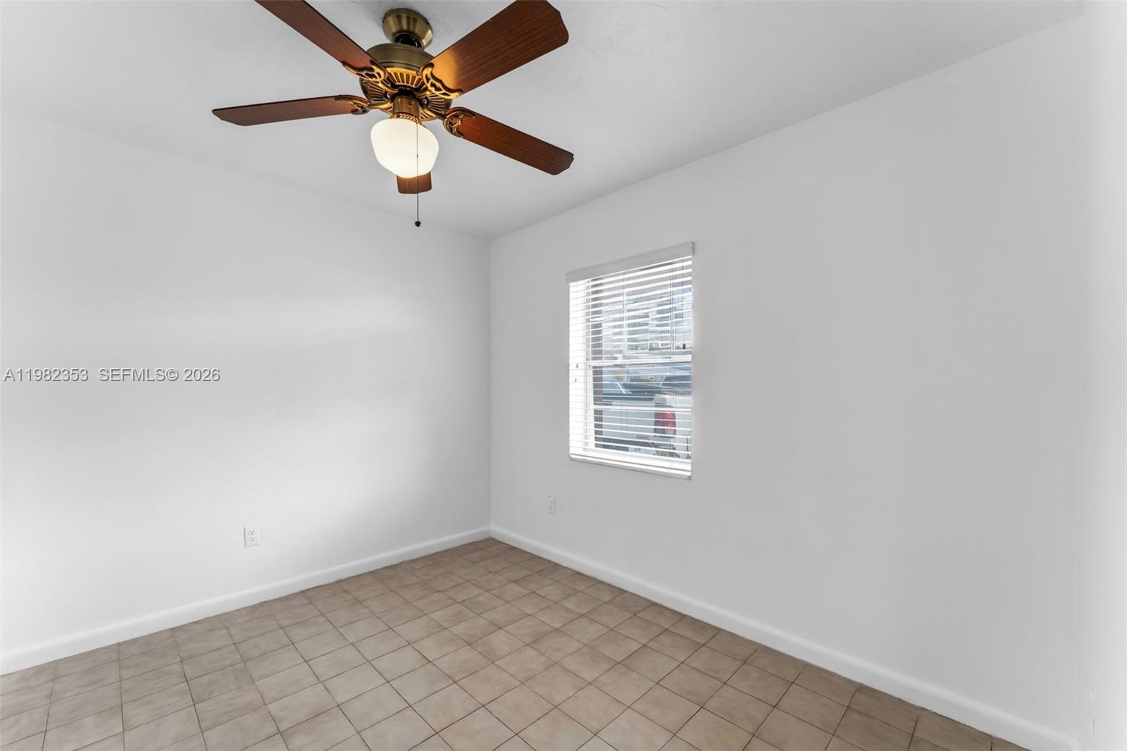 GREENGLADE VILLAS - Residential