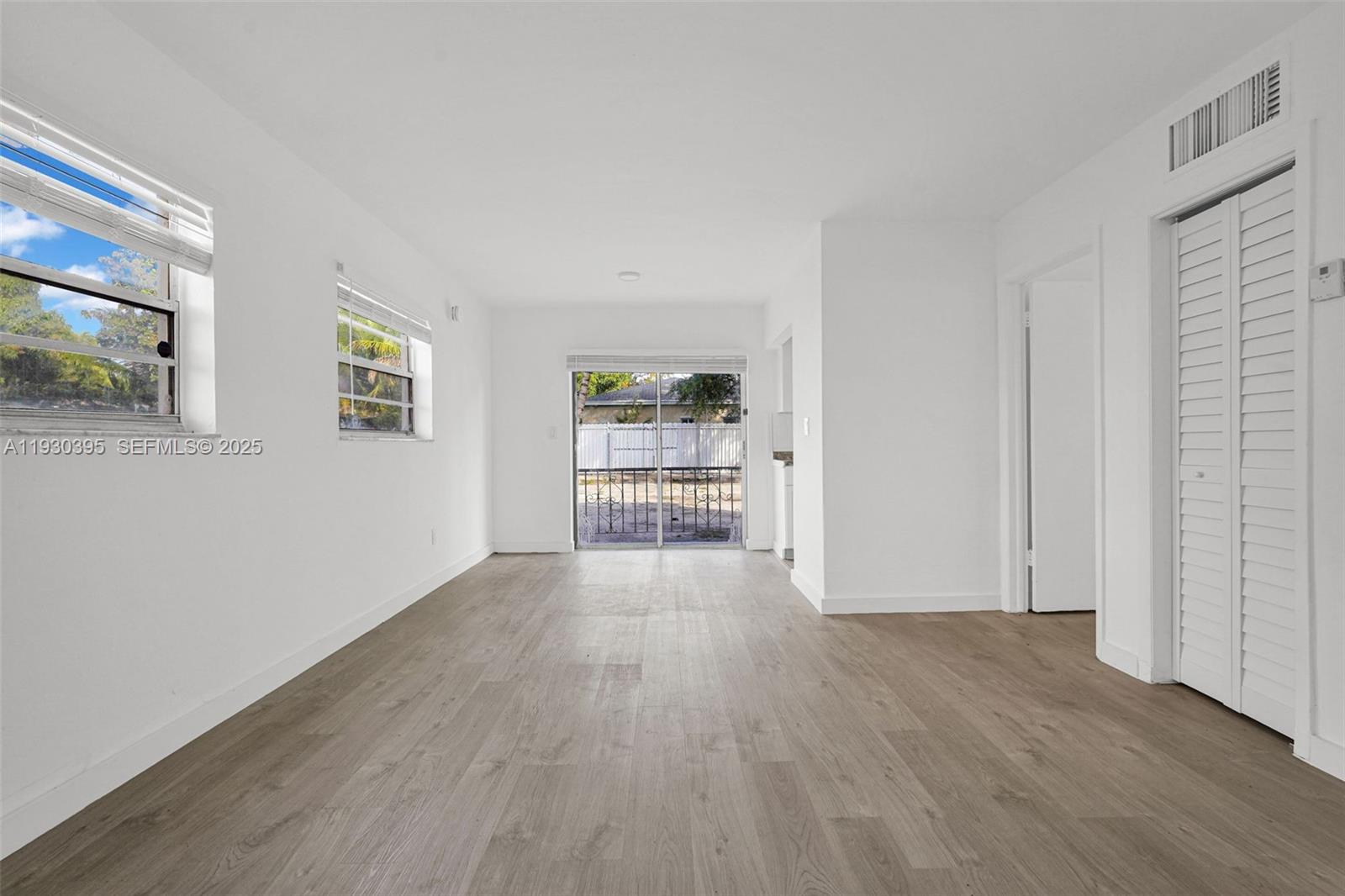 LITTLE RIVER GARDENS - Residential Lease