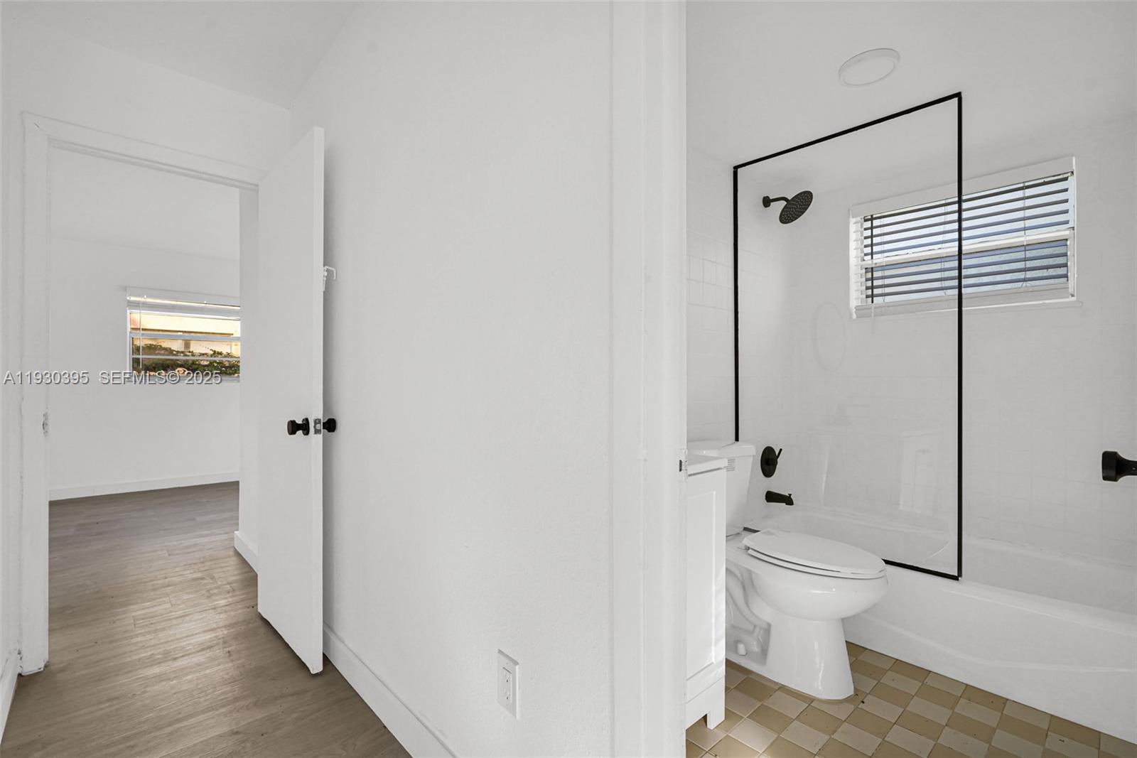 LITTLE RIVER GARDENS - Residential Lease