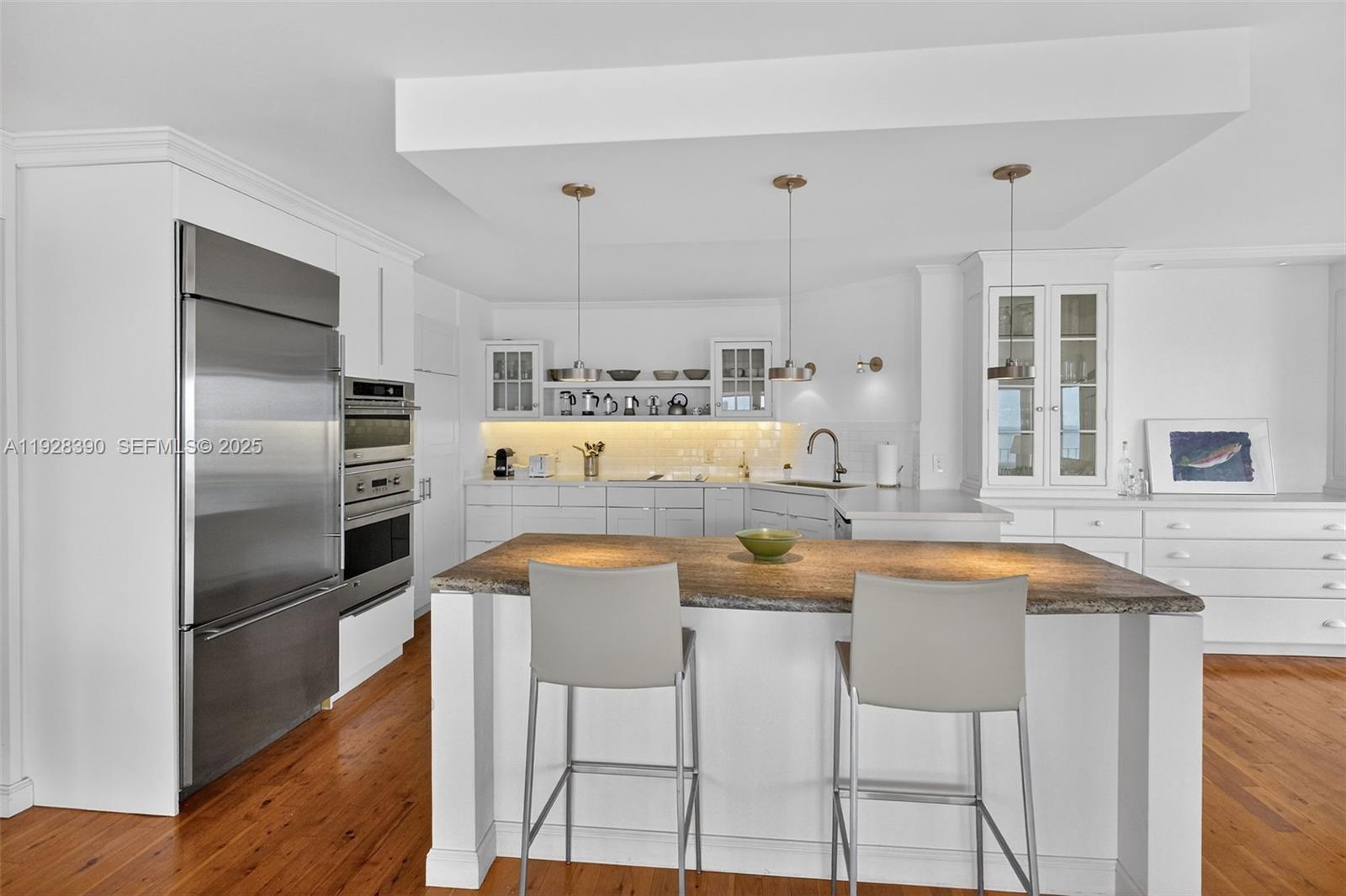 KEY BISCAYNE COMMODORE CL - Residential