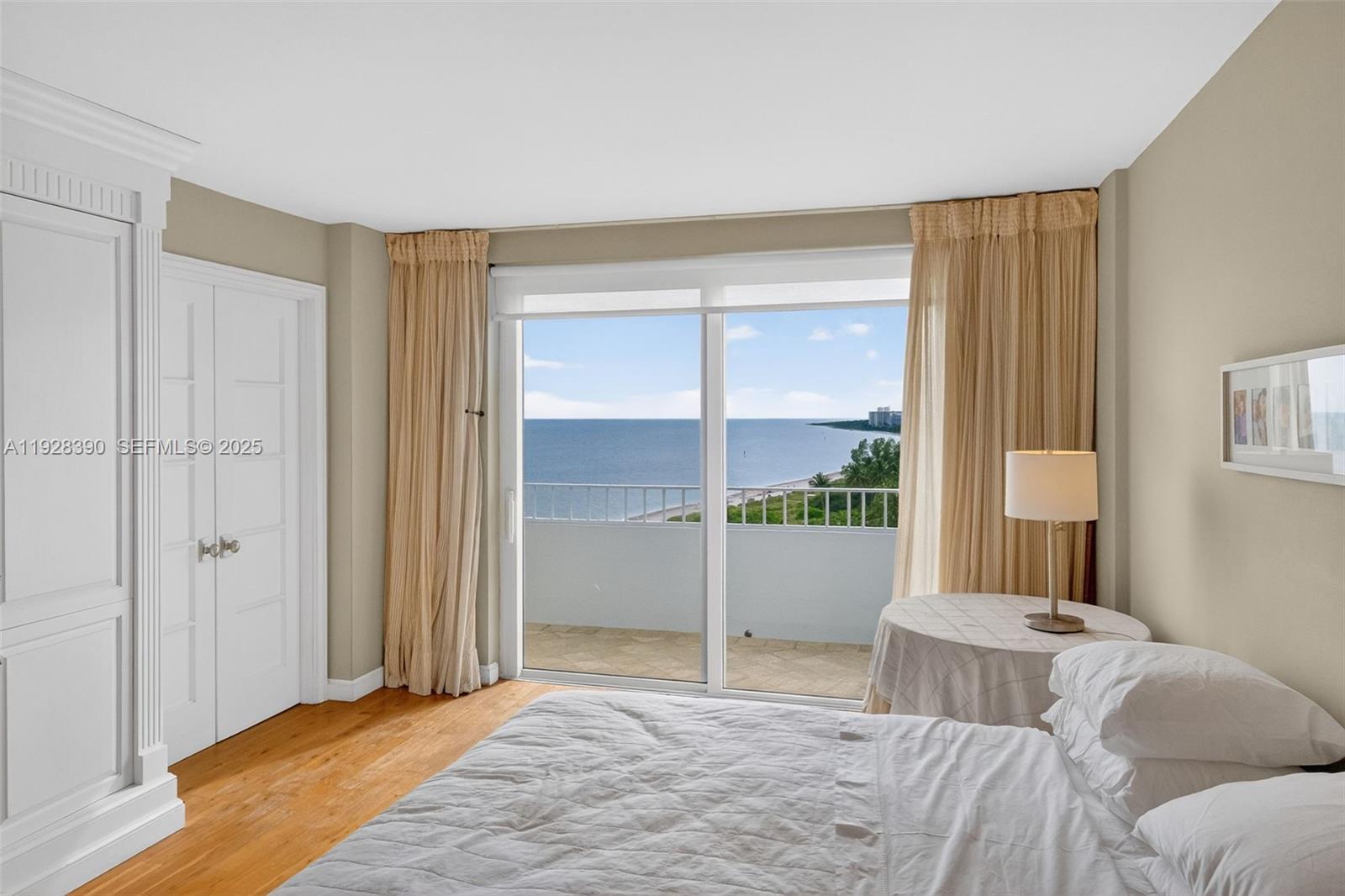 KEY BISCAYNE COMMODORE CL - Residential