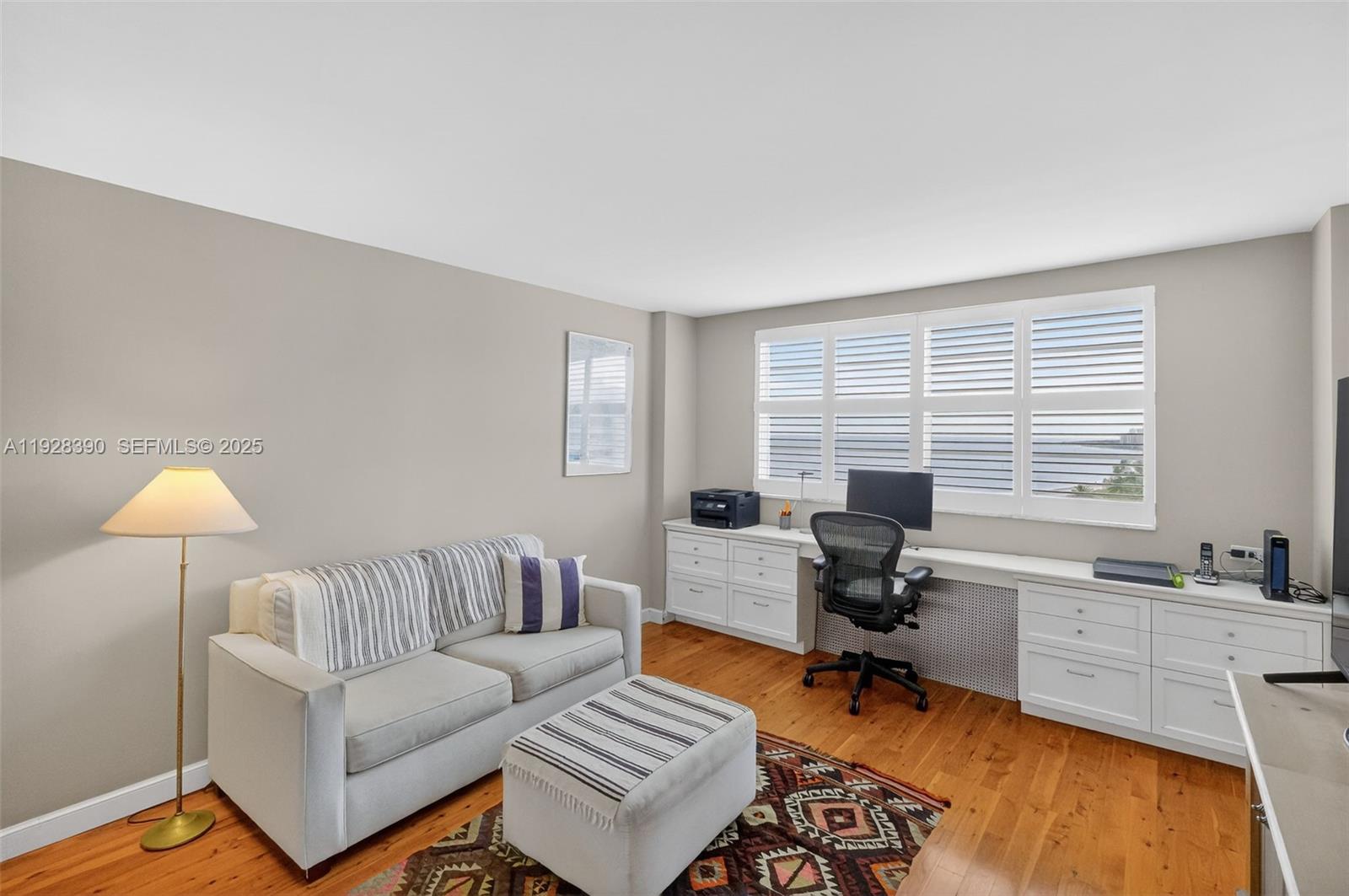 KEY BISCAYNE COMMODORE CL - Residential