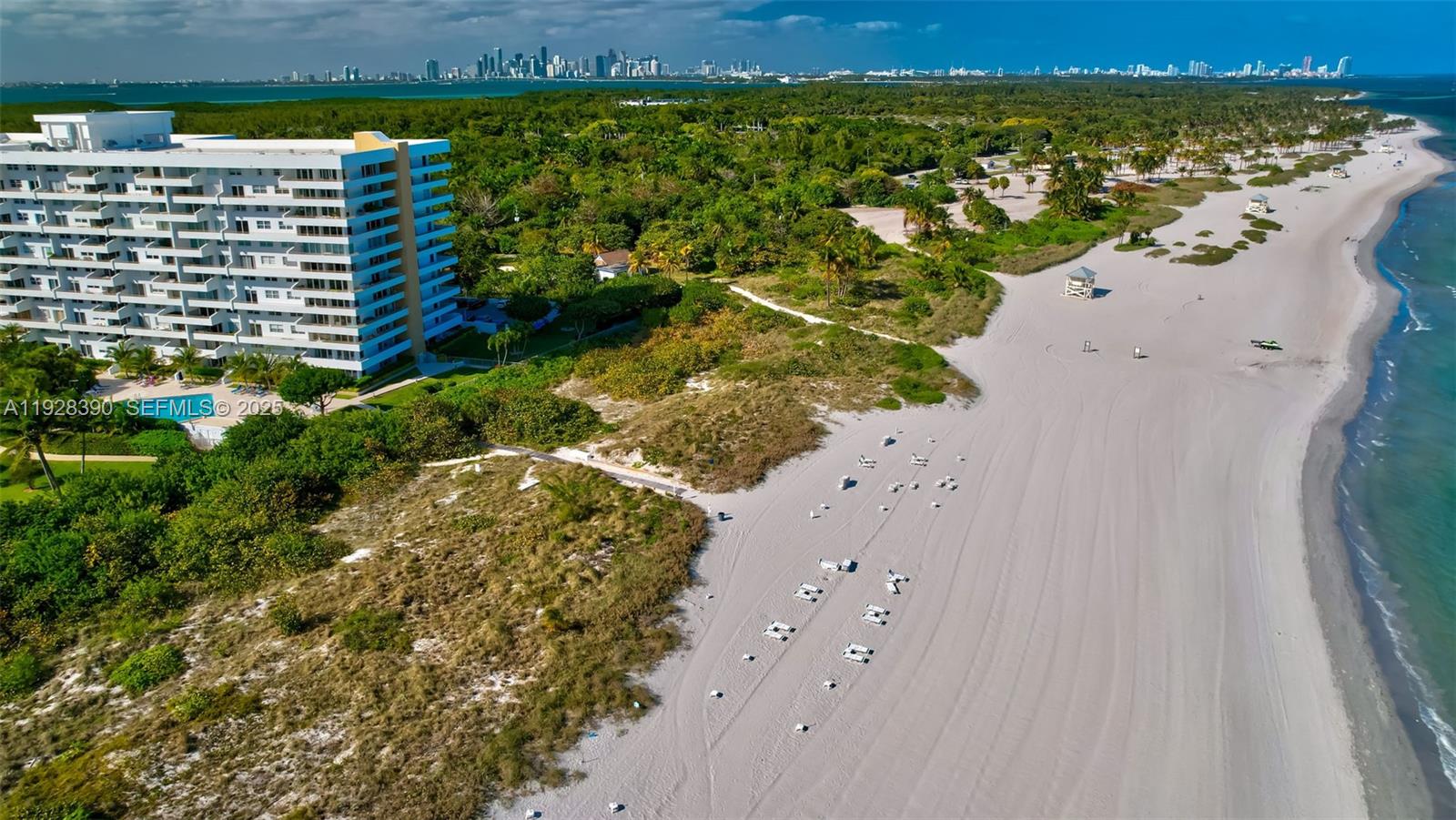 KEY BISCAYNE COMMODORE CL - Residential