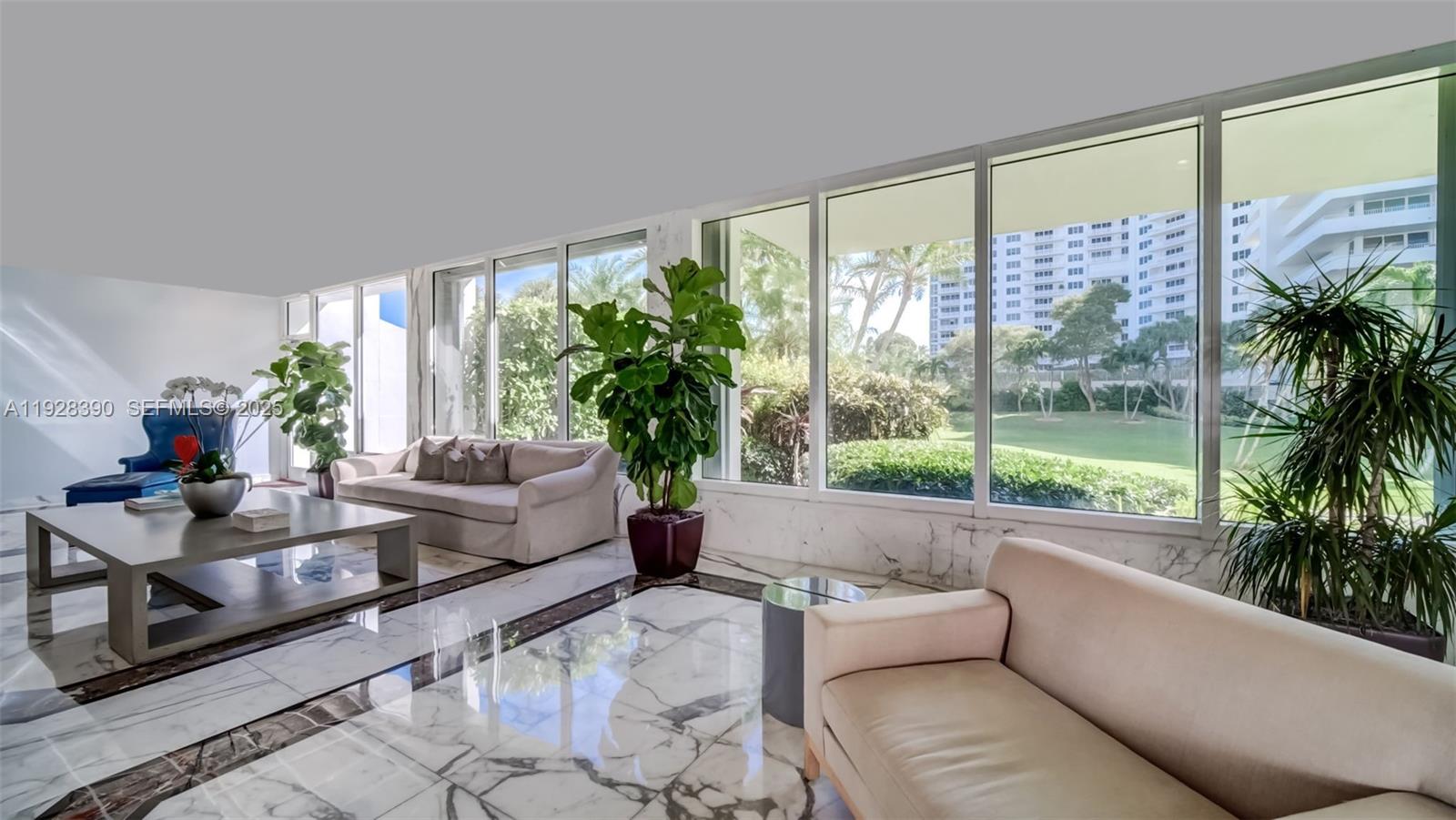 KEY BISCAYNE COMMODORE CL - Residential