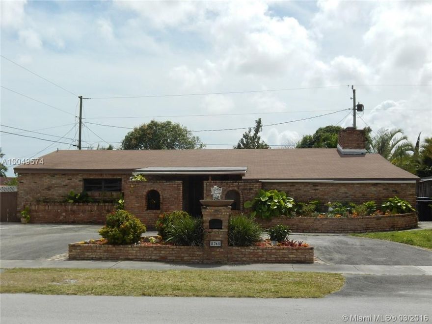 Excellent opportunity for a large family to own this beautiful house. Must present a DU approval from a major bank with offers. This property is centrally located; close to schools, turnpike, supermarkets, restaurants, homedepot and more. No HOA fees.  Property is priced to sell. Bring solid offers.