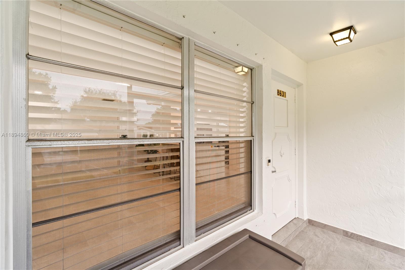 LAUDERDALE WEST CONDO NO - Residential Lease