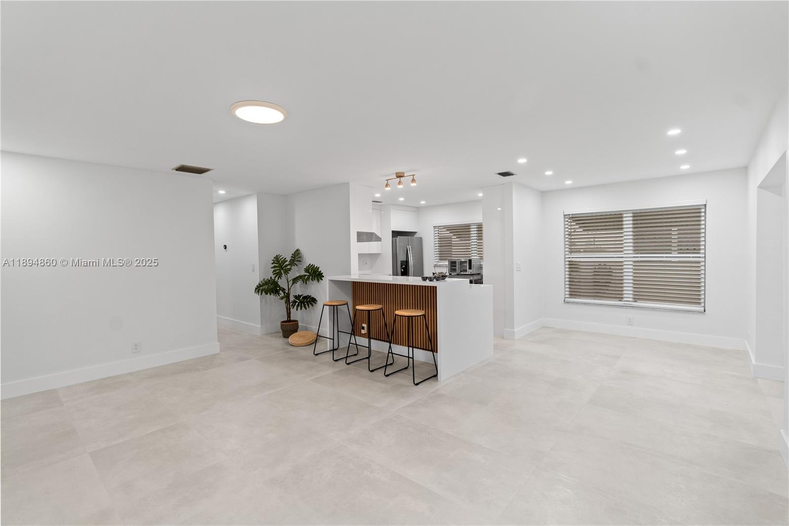 LAUDERDALE WEST CONDO NO - Residential Lease