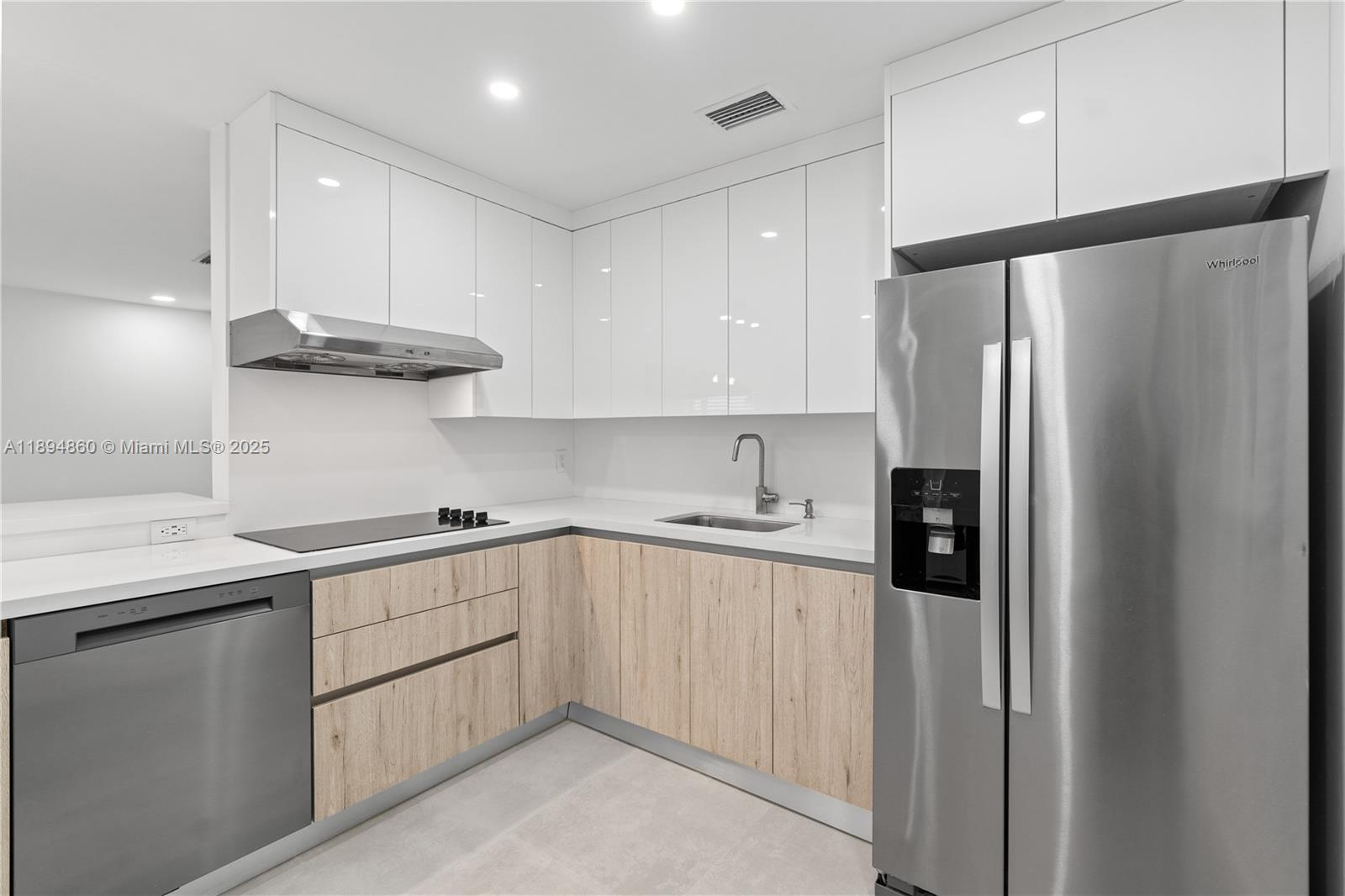 LAUDERDALE WEST CONDO NO - Residential Lease