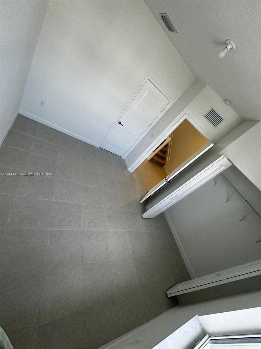 Cedar Pointe - Residential