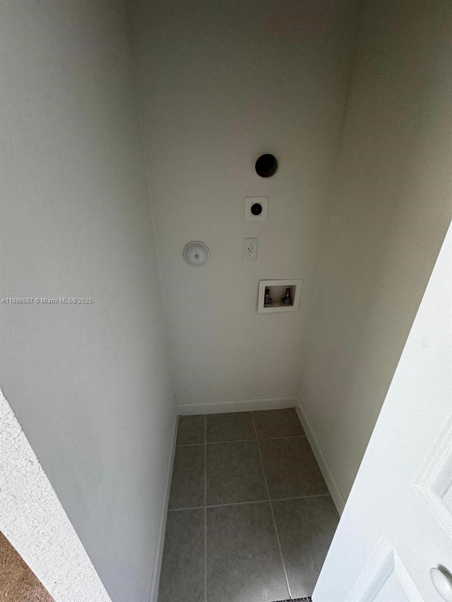 Cedar Pointe - Residential