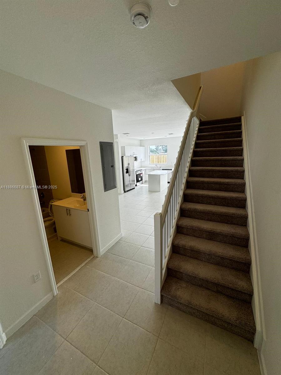 Cedar Pointe - Residential