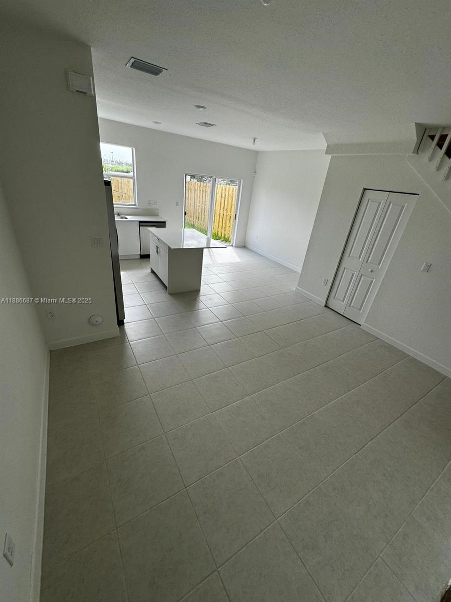 Cedar Pointe - Residential