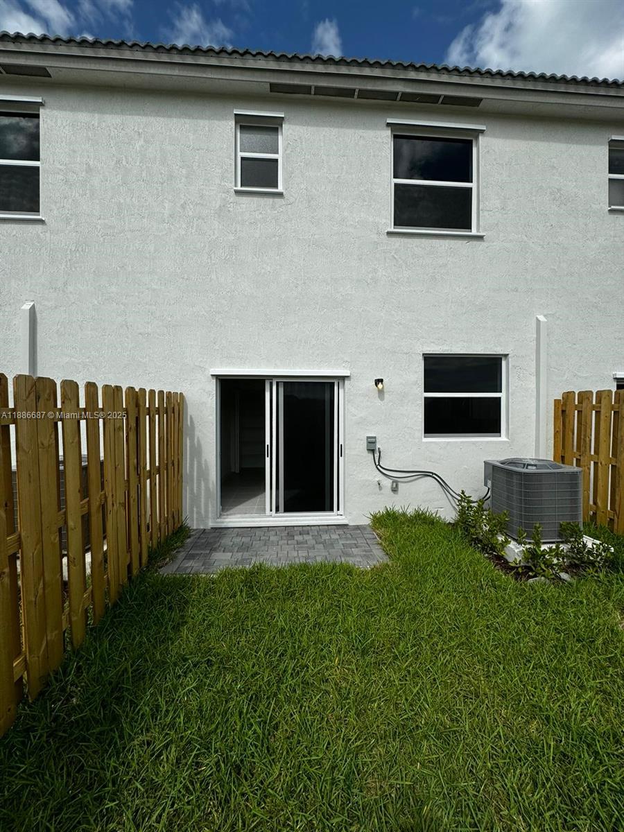 Cedar Pointe - Residential