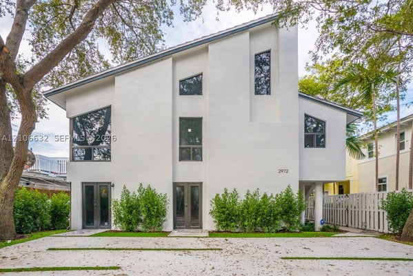 2972 BRIDGEPORT AVE # 1, MIAMI, FL 33133 - Image 1f2b82f0fb4b57bc8926162b3cf71e52/535207364