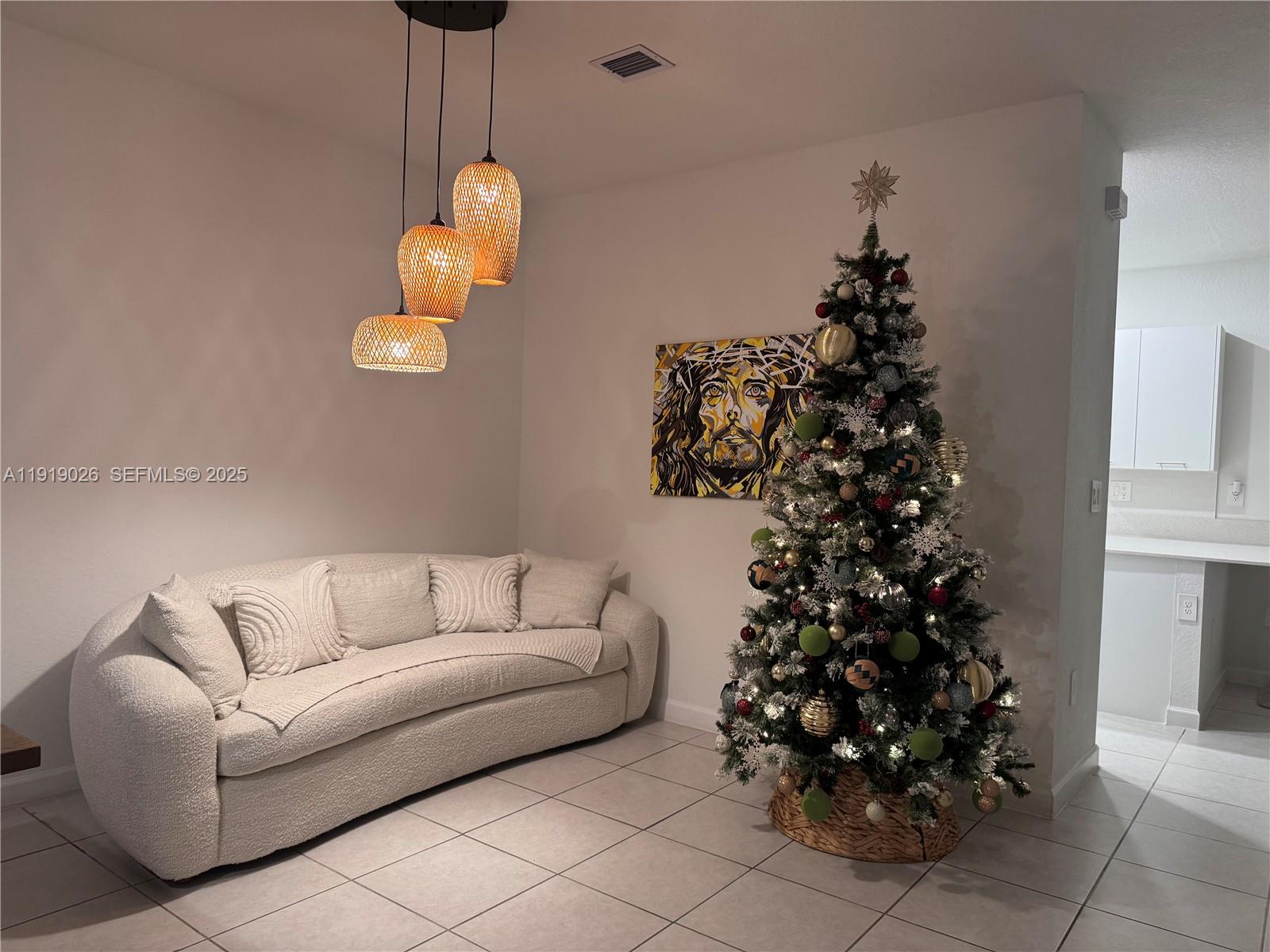 GOLF ESTS 1ST ADDN - Residential