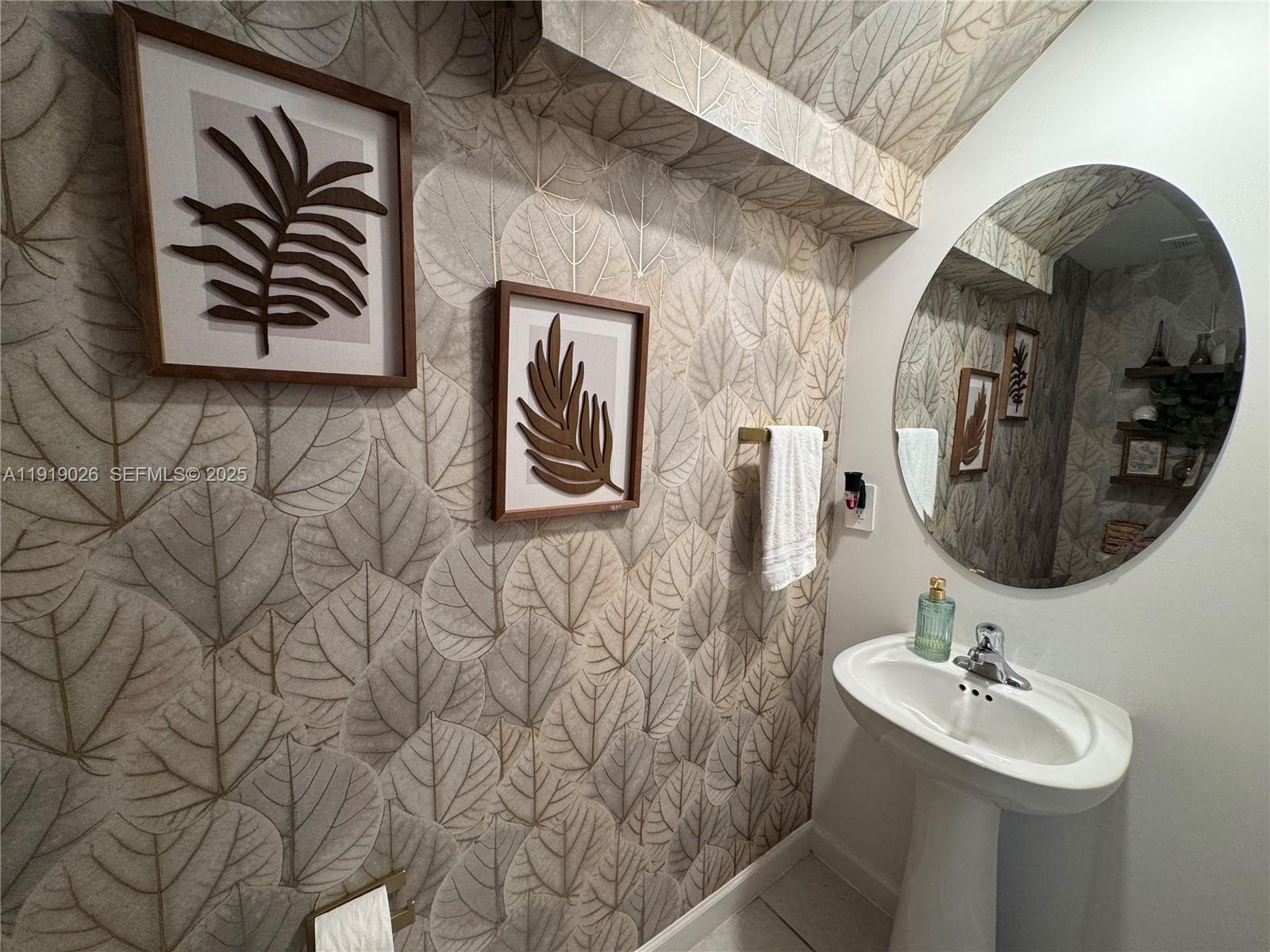 GOLF ESTS 1ST ADDN - Residential