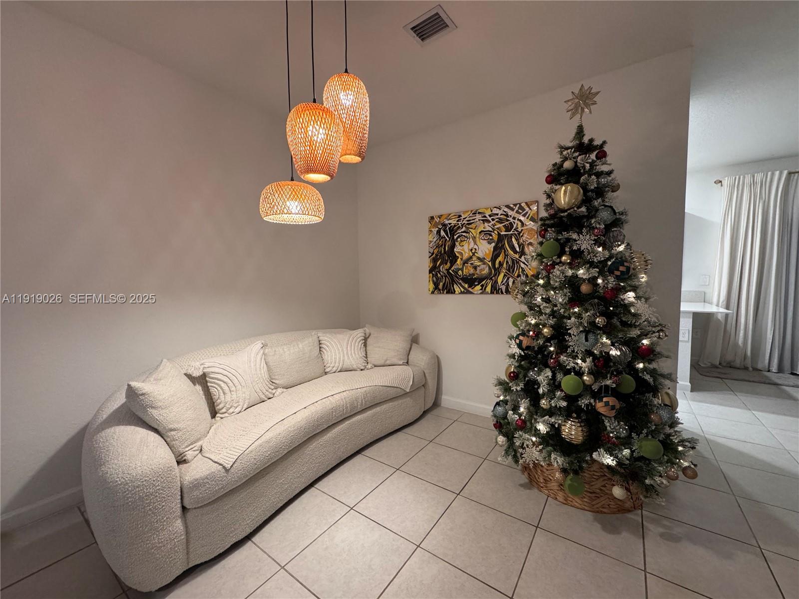 GOLF ESTS 1ST ADDN - Residential