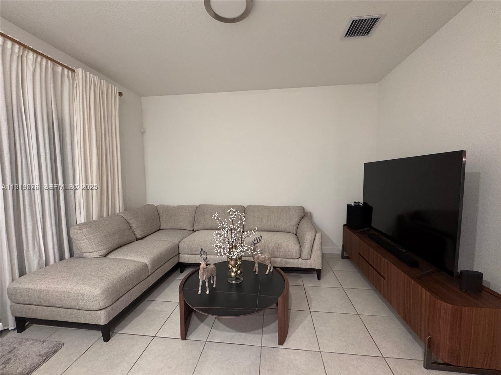 GOLF ESTS 1ST ADDN - Residential