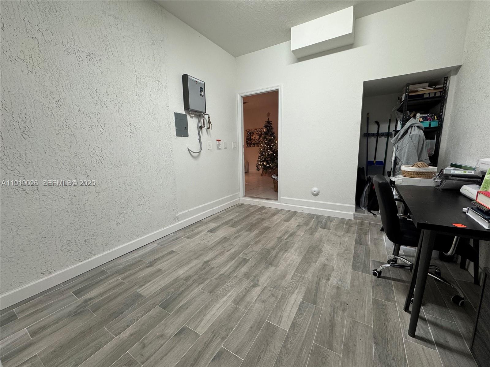 GOLF ESTS 1ST ADDN - Residential