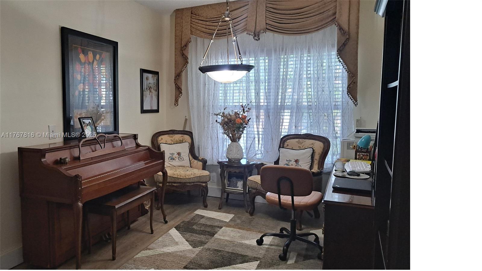 1100 SW 85th Ter