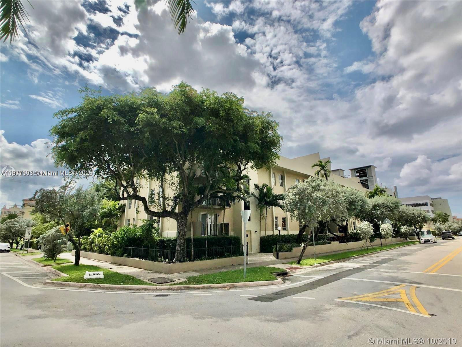 110 Salamanca Ave 207, Coral Gables, Broward County, Florida - 2 Bedrooms  
2 Bathrooms - 