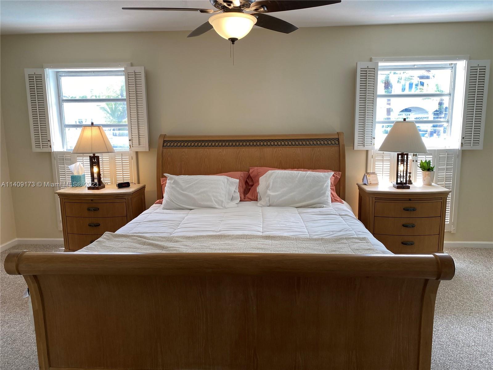 VENETIAN ISLES 1ST SEC - Residential