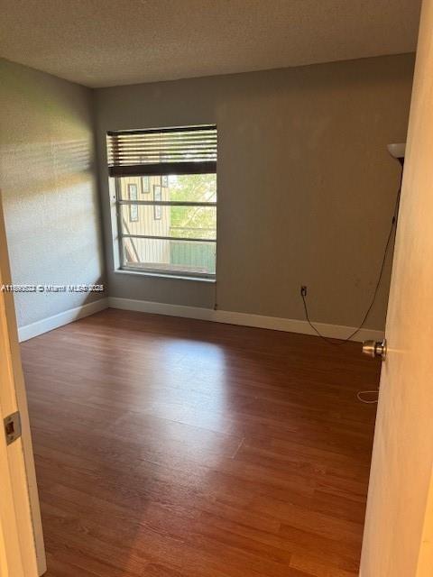 LAKEVIEW GARDENS AT MIAMI - Residential Lease