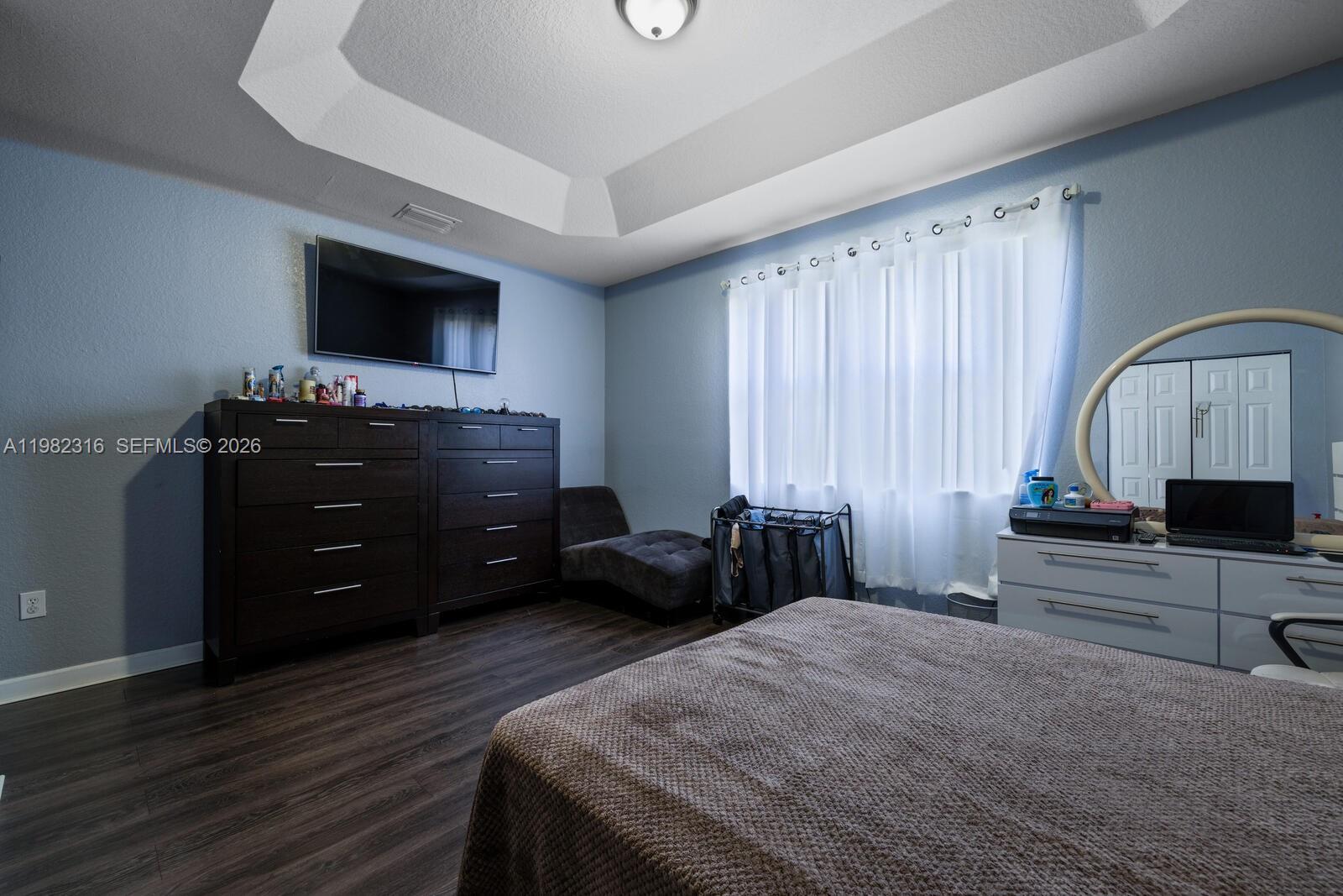 VILLAS AT CARMEL CONDO NO - Residential