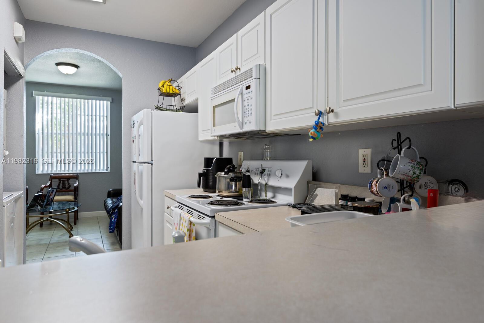 VILLAS AT CARMEL CONDO NO - Residential