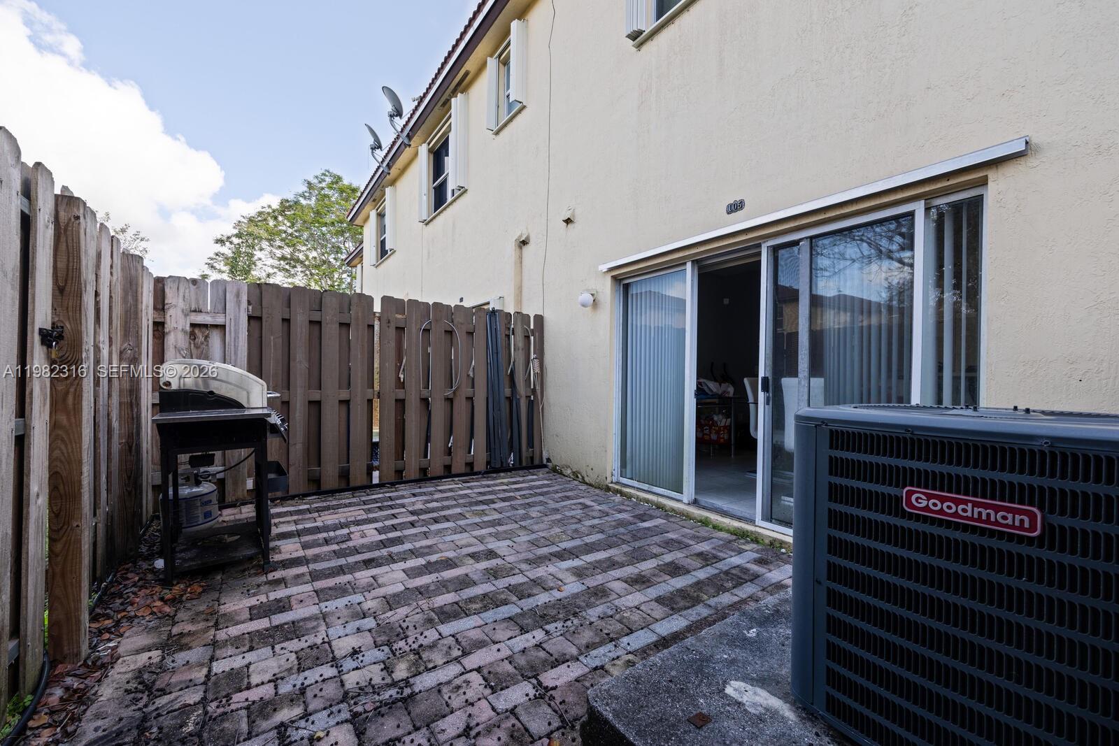 VILLAS AT CARMEL CONDO NO - Residential