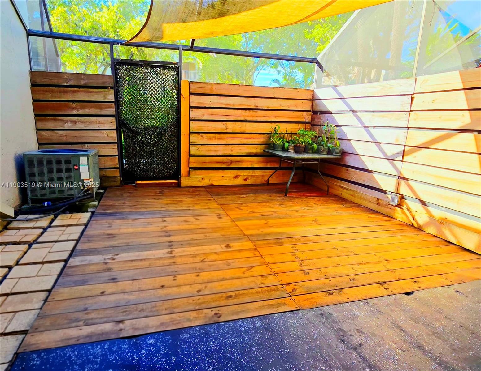 PALM POINT SEC 1 - Residential