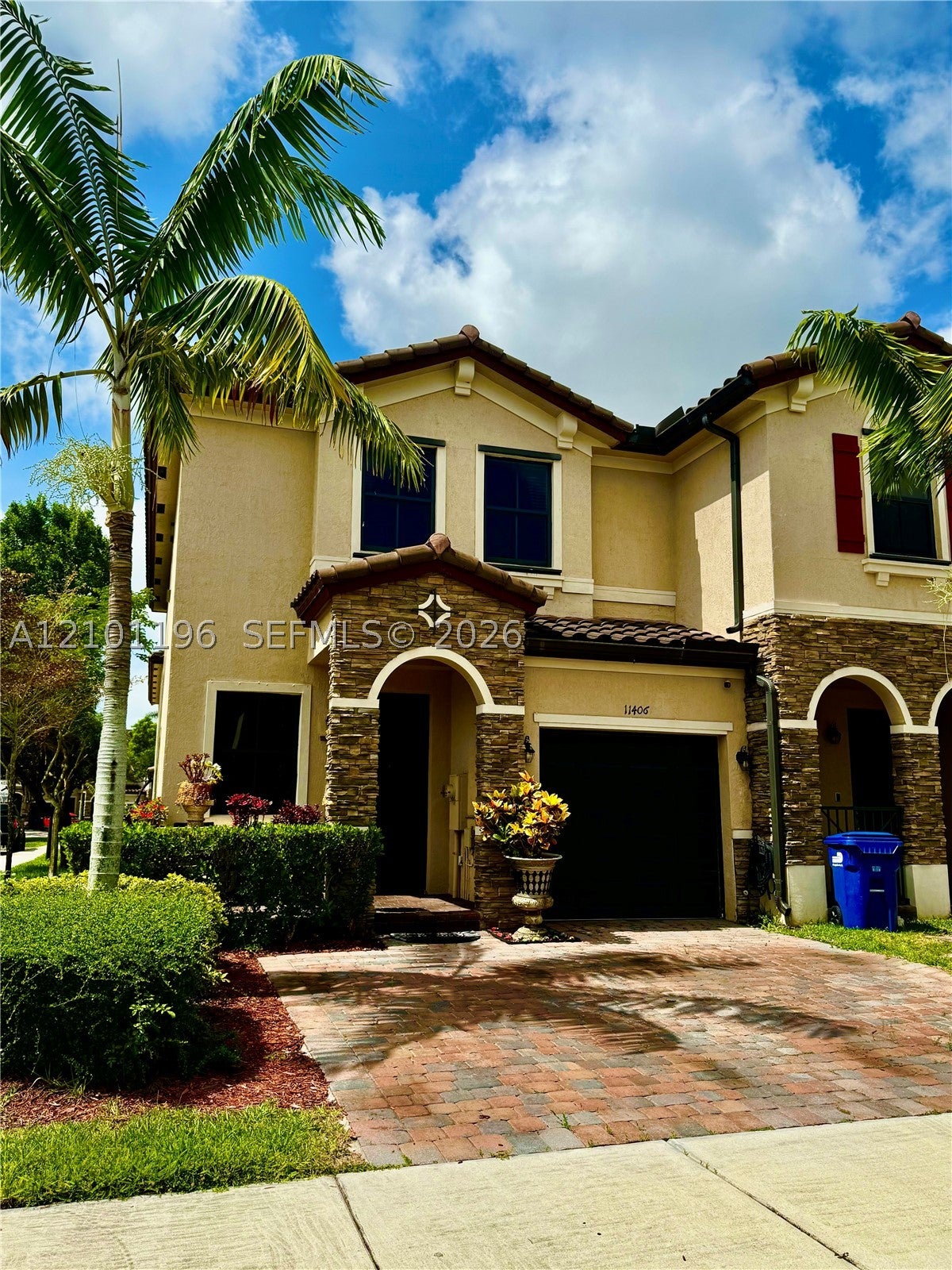 11406 SW 252nd Ter