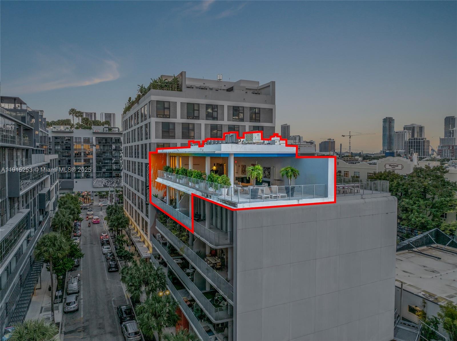 250 WYNWOOD CONDO - Residential