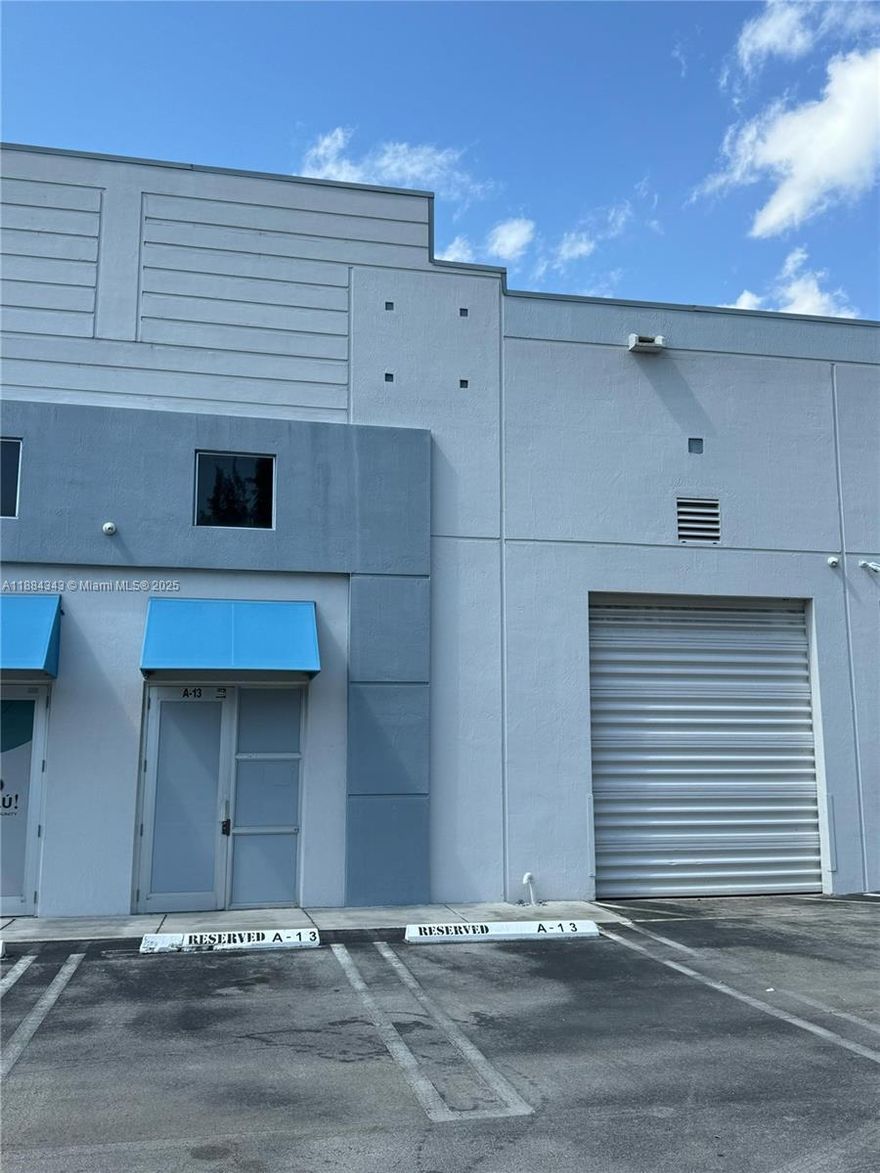 Prime warehouse/office condo in Doral, just minutes from Miami International Airport! This 1,650 SF unit offers approx. 1,050 SF of warehouse with 20’ ceiling clearance, 300 SF of office, and a 300 SF mezzanine for storage or light office use. Features include a private bathroom, grade-level loading door, and 3 assigned parking spaces. Situated in a well-maintained business park with excellent access to major highways and the Port of Miami. Ideal for distribution, storage, light manufacturing, e-commerce, or service companies seeking a strategic South Florida location.