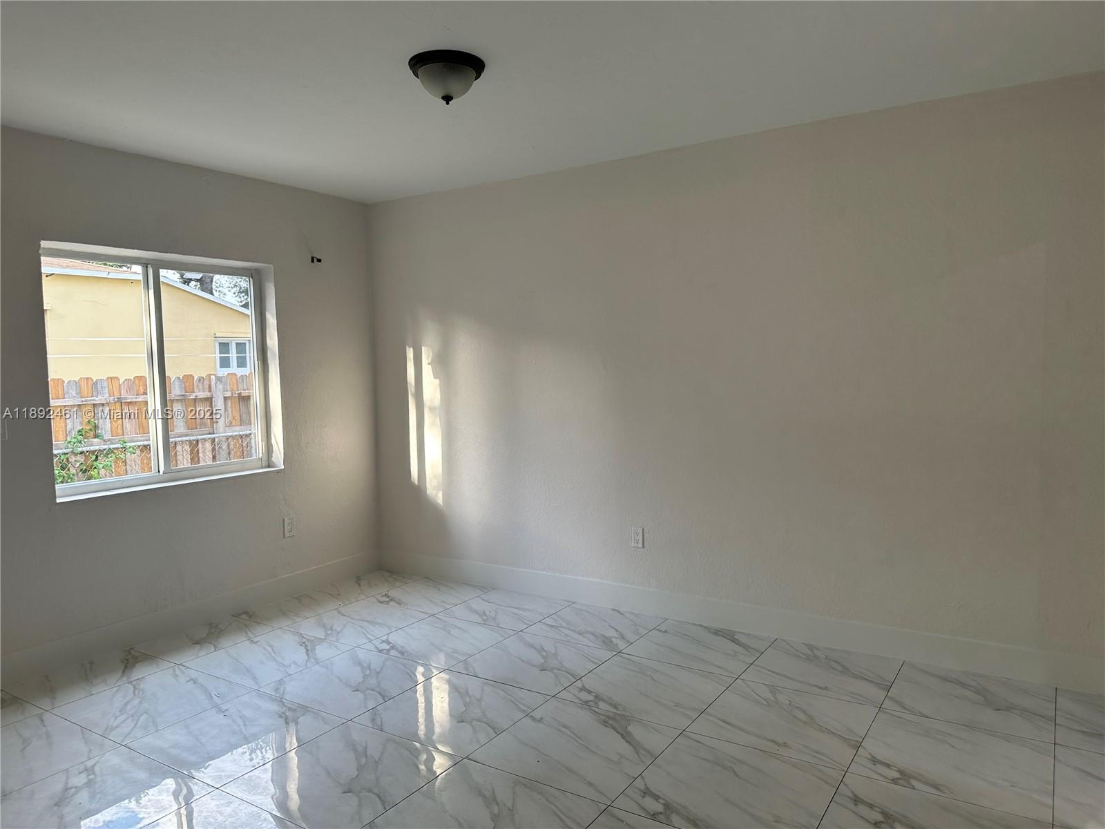 7TH AVENUE HIGHLANDS - Residential Lease
