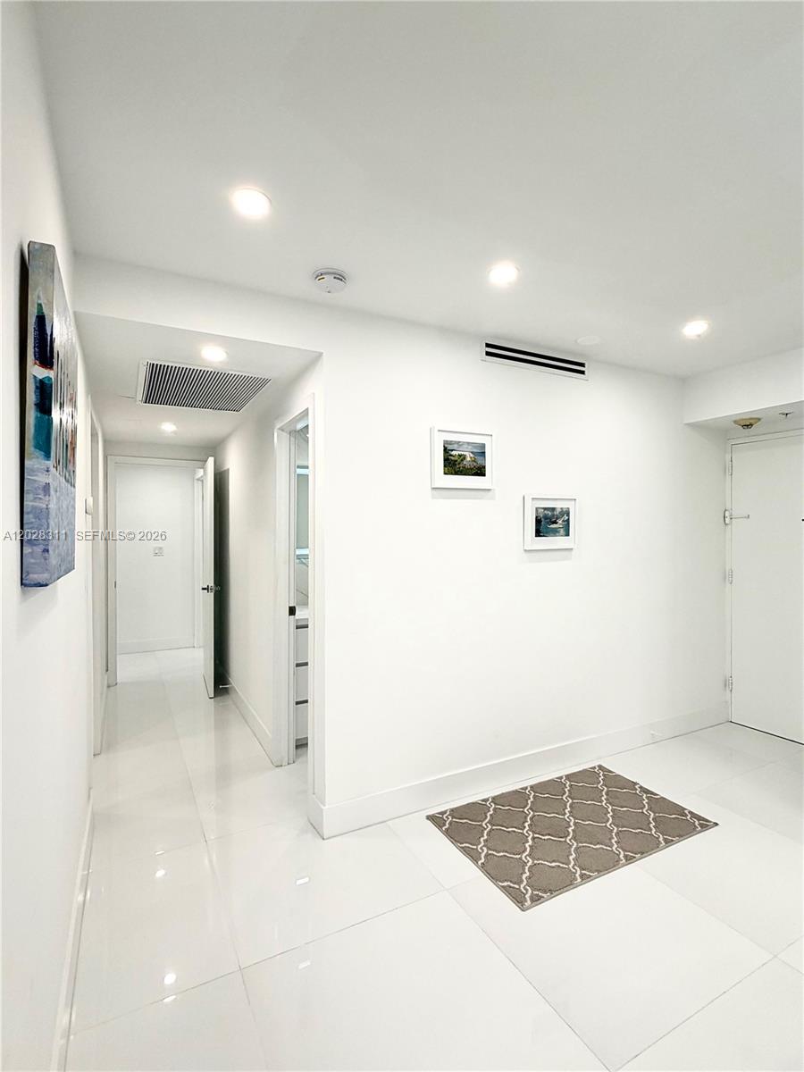OCEANVIEW BUILDING A COND - Residential