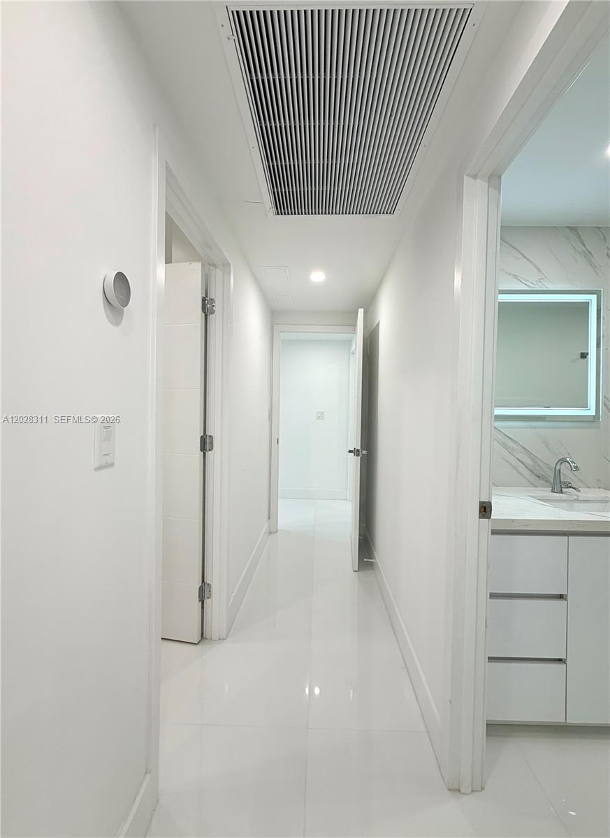 OCEANVIEW BUILDING A COND - Residential