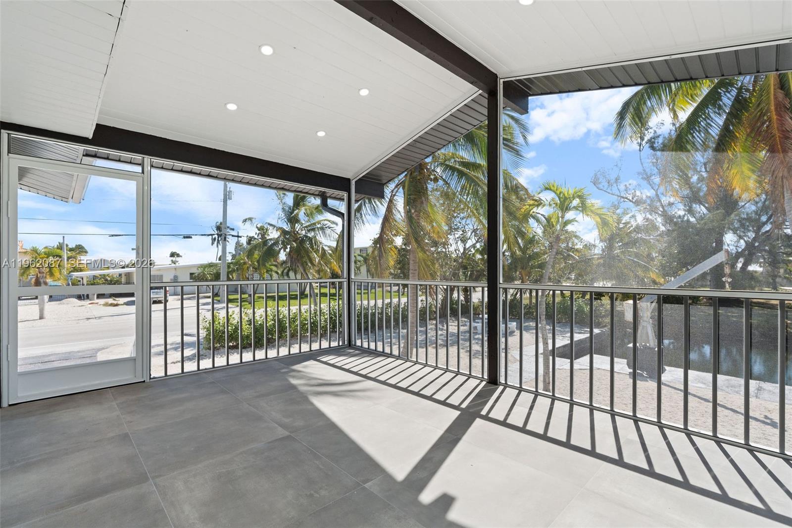 TROPICAL BAY ADD NO 3 - Residential