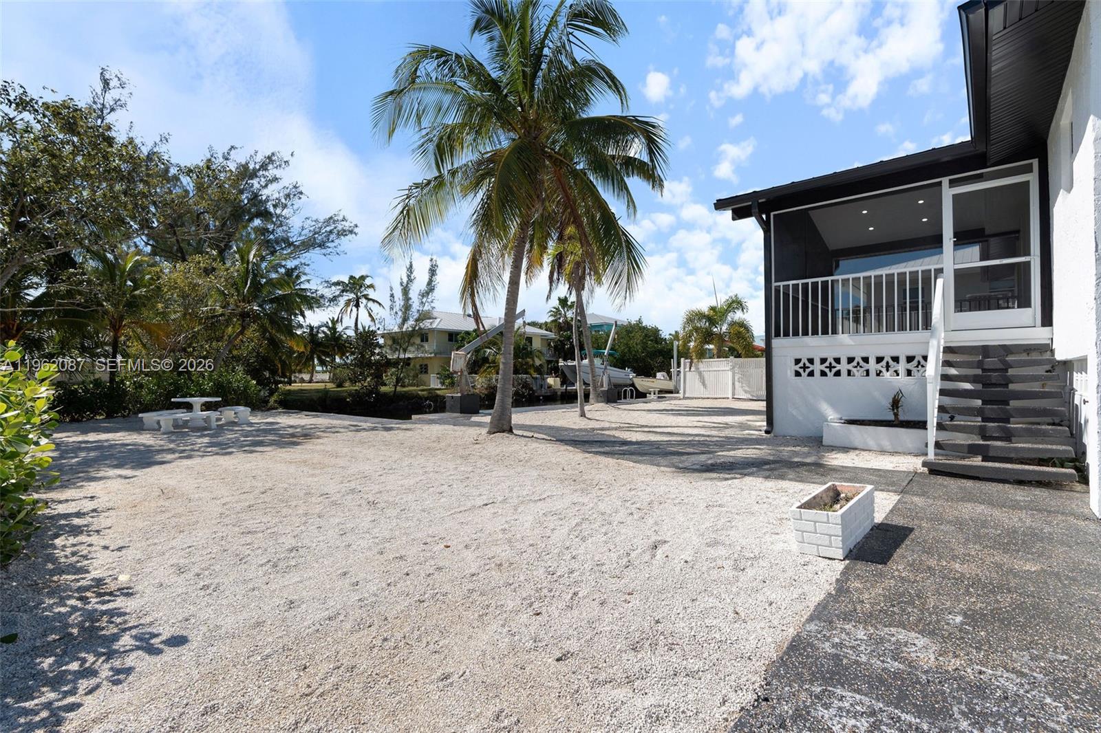 TROPICAL BAY ADD NO 3 - Residential