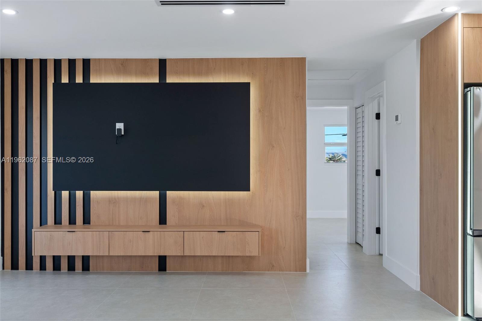 TROPICAL BAY ADD NO 3 - Residential