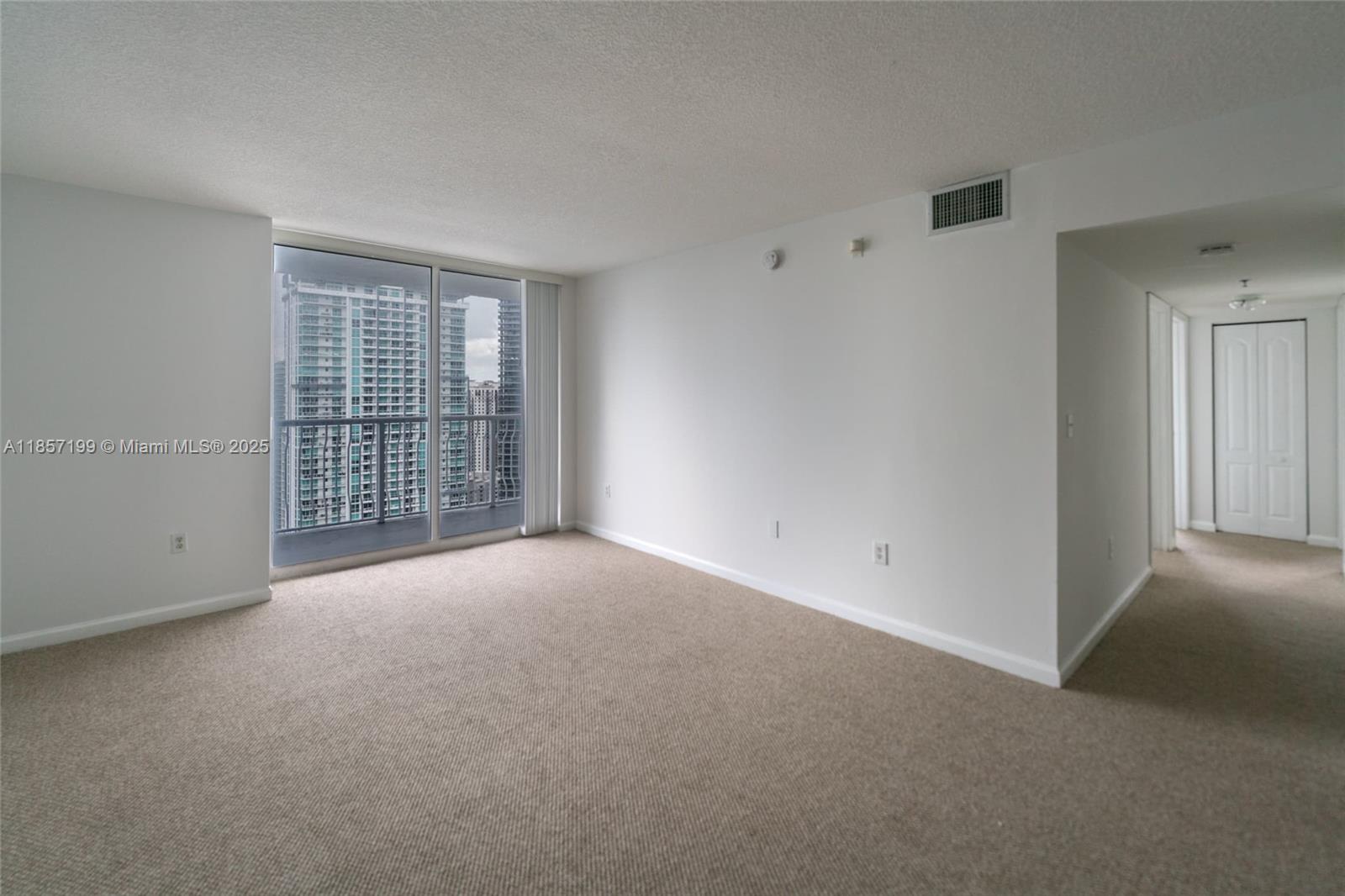 THE CLUB AT BRICKELL BAY - Residential Lease