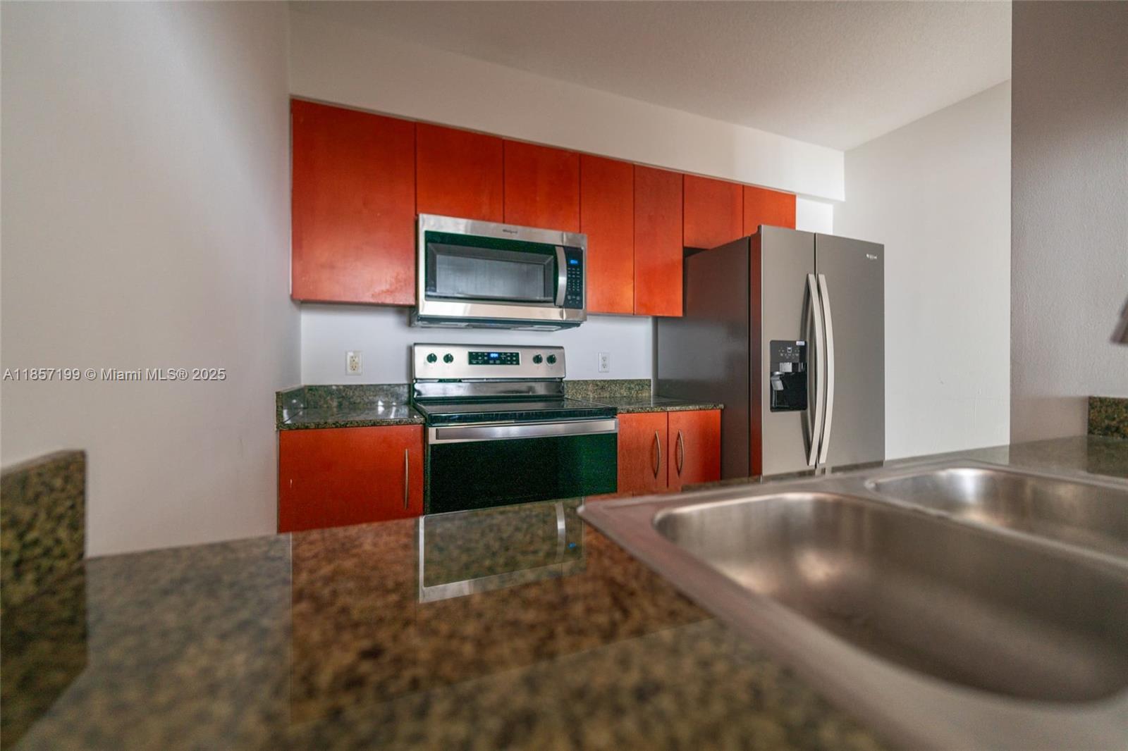 THE CLUB AT BRICKELL BAY - Residential Lease