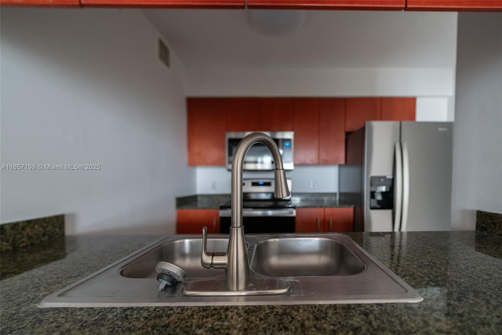 THE CLUB AT BRICKELL BAY - Residential Lease